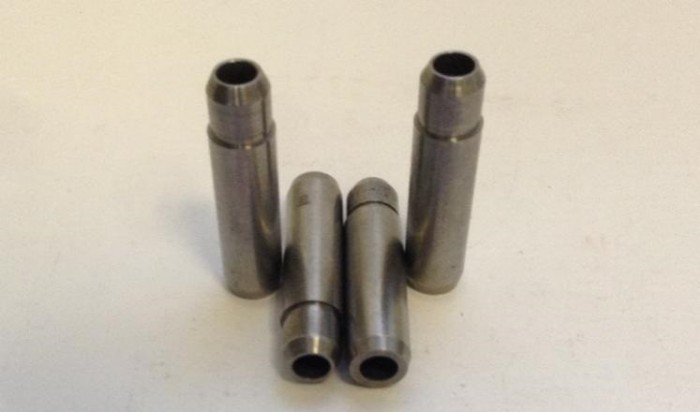 Направляющая моста клапанов NQR75/90/NPR75